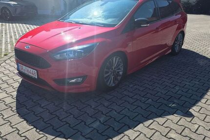 Ford Focus 103.245 km 11.900 &euro; Kirchroth 94356