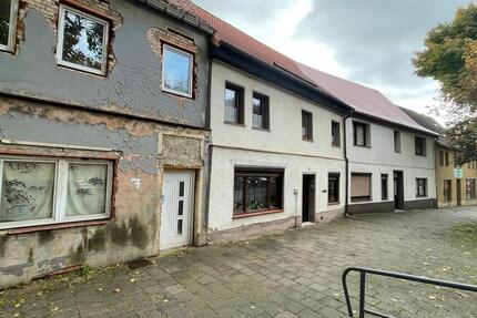 Wohnung Eisleben (Lutherstadt) - 6.5 Zimmer, 121 m&sup2;, 850&euro; | Angebot:26694503