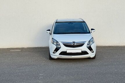 Opel Zafira 179.000 km 6.999 &euro; Kandel 76870
