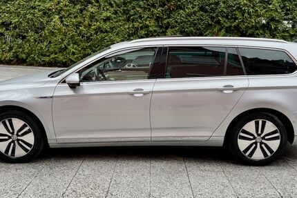 VW Passat 149.000 km 14.980 &euro; München 81827