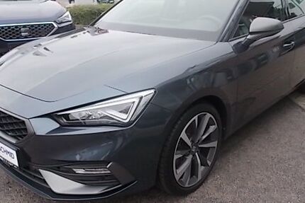 Seat Leon 27.347 km 22.980 &euro; Waldheim 04736