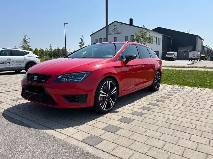 Seat Leon 68.830 km 20.499 € Laberweinting 84082