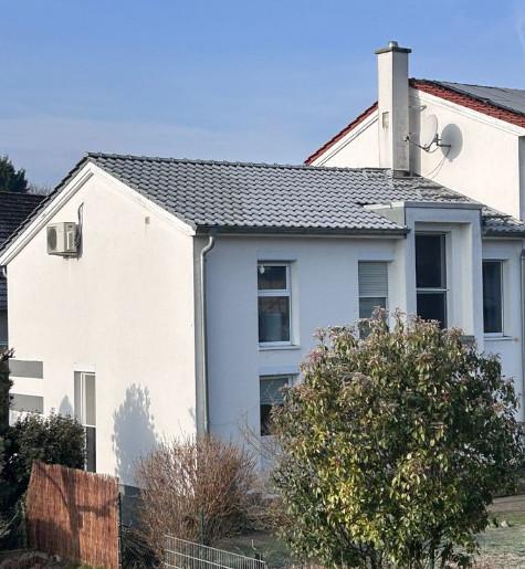 Ruhig gelegenes Reihenendhaus mit Garten 3 zimmer
