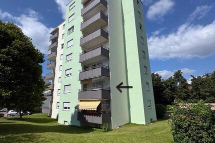 3 Zimmer Wohnung 79 qm, 1.OG, Aufzug, Balkon, Garage, Hausmeister