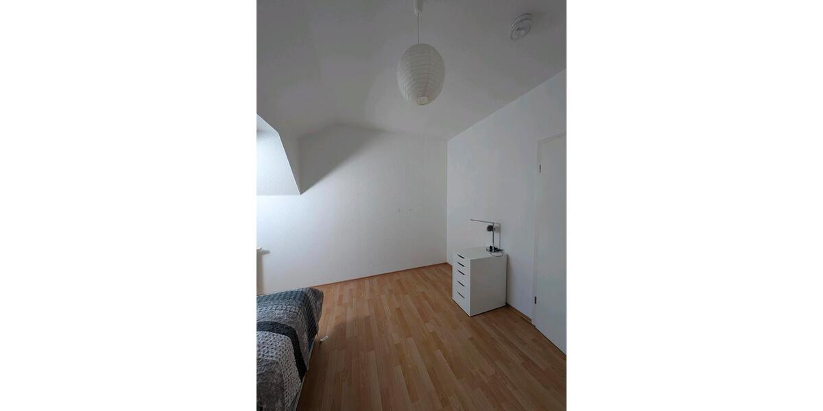 Dachgeschoßwohnung Heidenau - 2 Zimmer, 45 m&sup2;, 83.000&euro; | Angebot:24463488