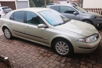 Renault Laguna 121.500 km 4.450 &euro; Satteldorf 74589