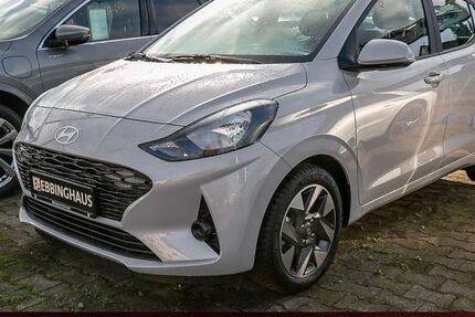 Hyundai i10 2.569 km 20.270 € Bochum 44803