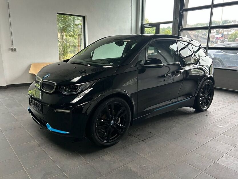i3