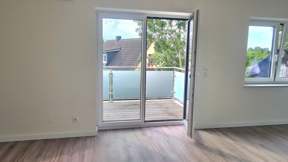 Etagenwohnung Heide - 3 Zimmer, 75 m&sup2;, 895&euro; | Angebot:24937945