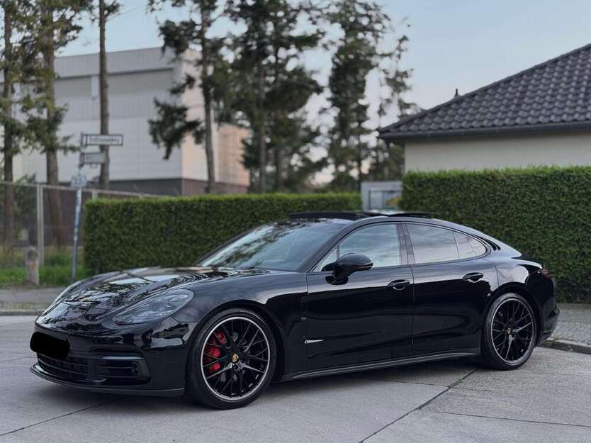 Porsche Panamera 150.000 km 52.500 € Neukölln (Berlin) 12051