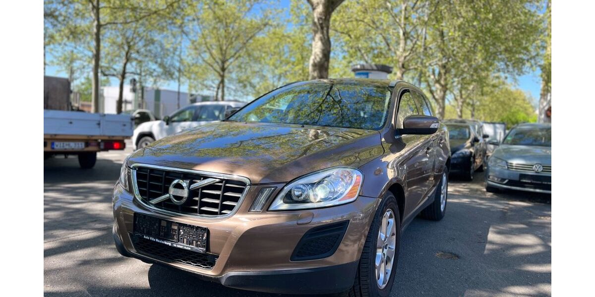 Volvo XC60 289.000 km 7.399 &euro; Wiesbaden 65203