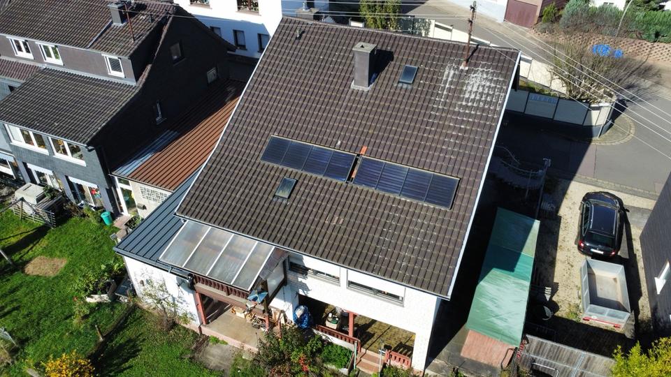 Einfamilienhaus Quierschied - 8 Zimmer, 180 m&sup2;, 240.000&euro; | Angebot:25273287