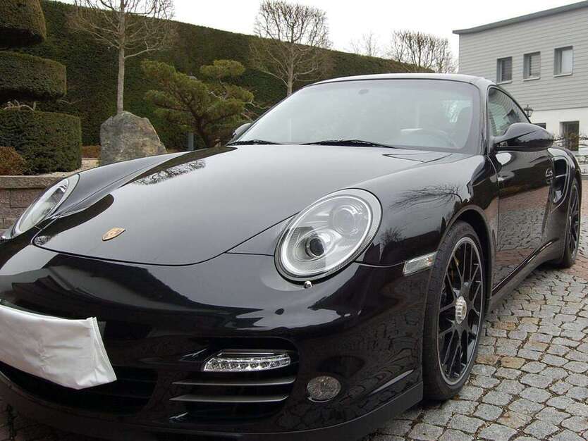 997