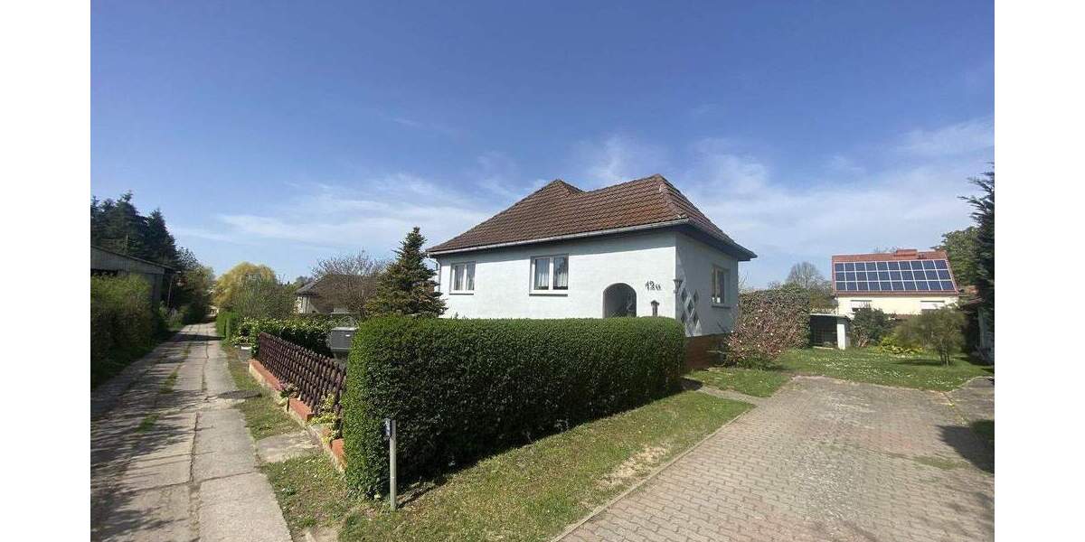 Einfamilienhaus Uckerland Hetzdorf - 5 Zimmer, 151 m&sup2;, 125.000&euro; | Angebot:25321571