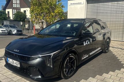 Kia K4 7.500 km 38.490 &euro; Wiesbaden 65199