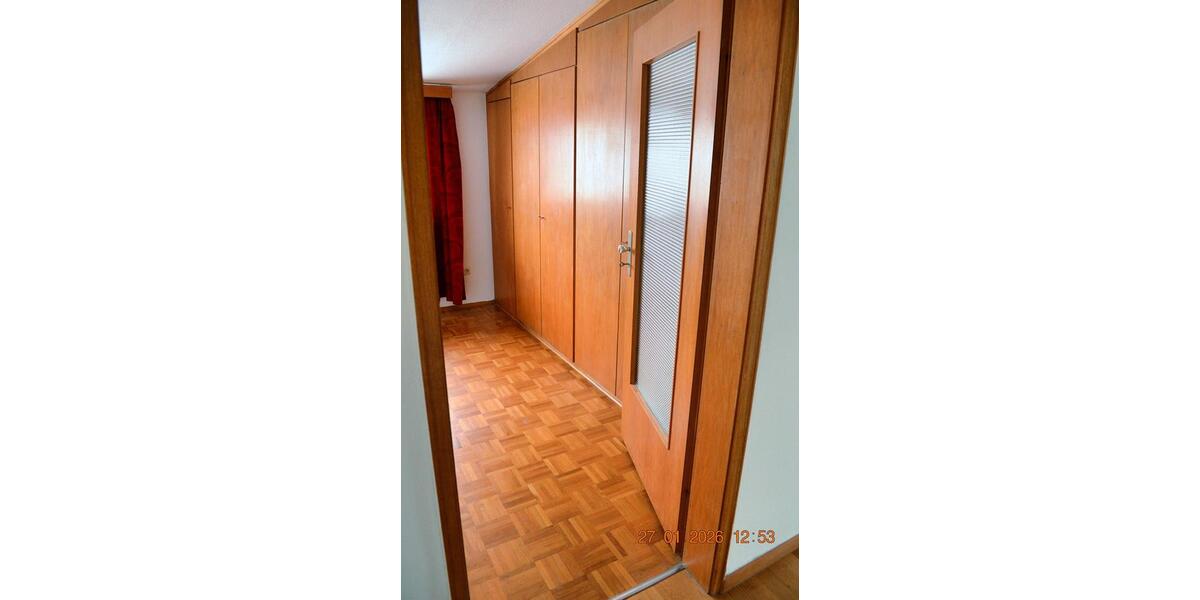 Dachgeschoßwohnung Marburg Marbach - 3 Zimmer, 76 m&sup2;, 876&euro; | Angebot:26295555