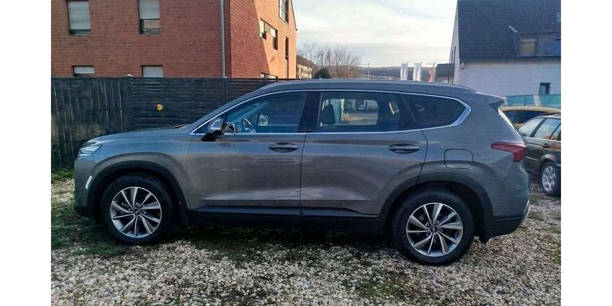 Hyundai SANTA FE 97.005 km 26.899 € Bad Neuenahr-Ahrweiler 53474