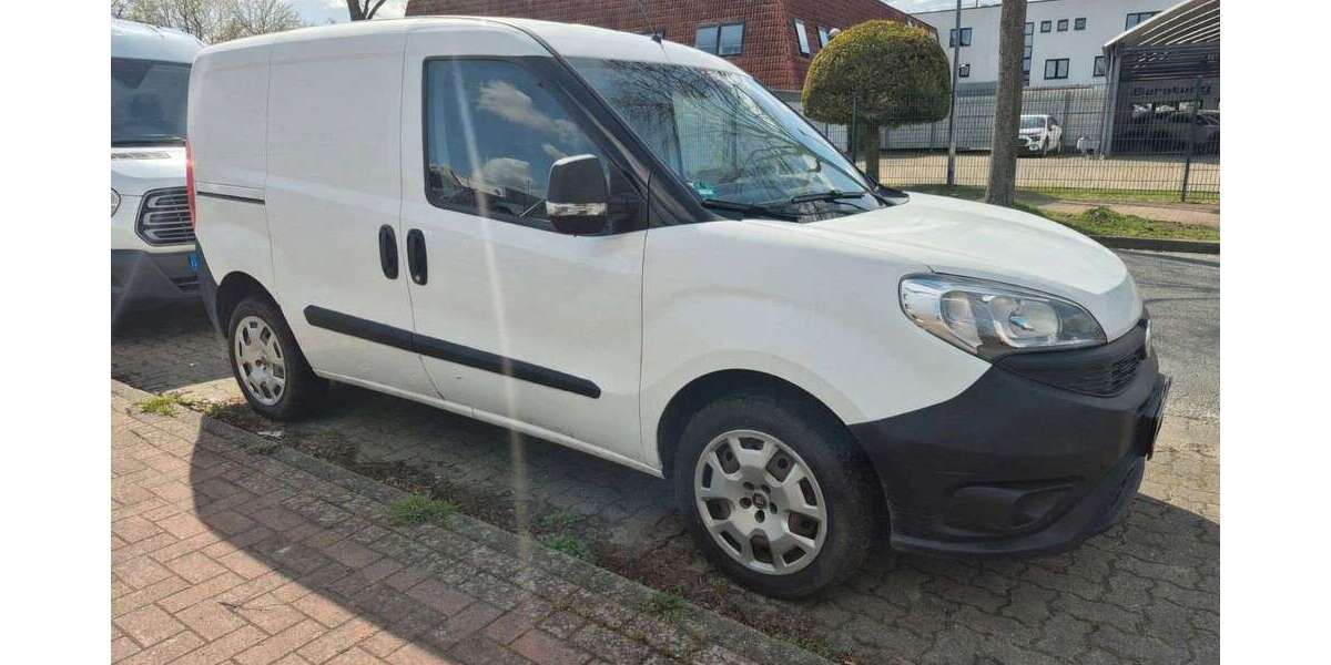 Fiat Doblo 130.000 km 3.999 &euro; Achim 28832