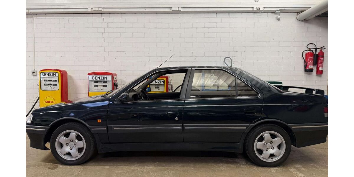 Peugeot 405 104.900 km 12.900 &euro; Bopfingen 73441