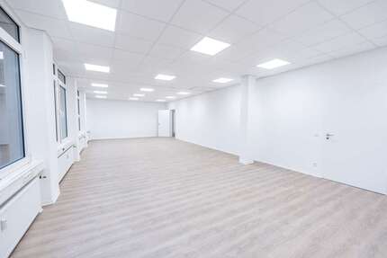 Büro in Hilden 8.241 € 784 m² zimmer