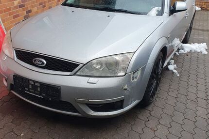 Ford Mondeo 315.000 km 2.600 &euro; Nuernberg 90453