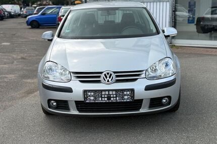 VW Golf 234.000 km 3.499 &euro; Trappenkamp 24610