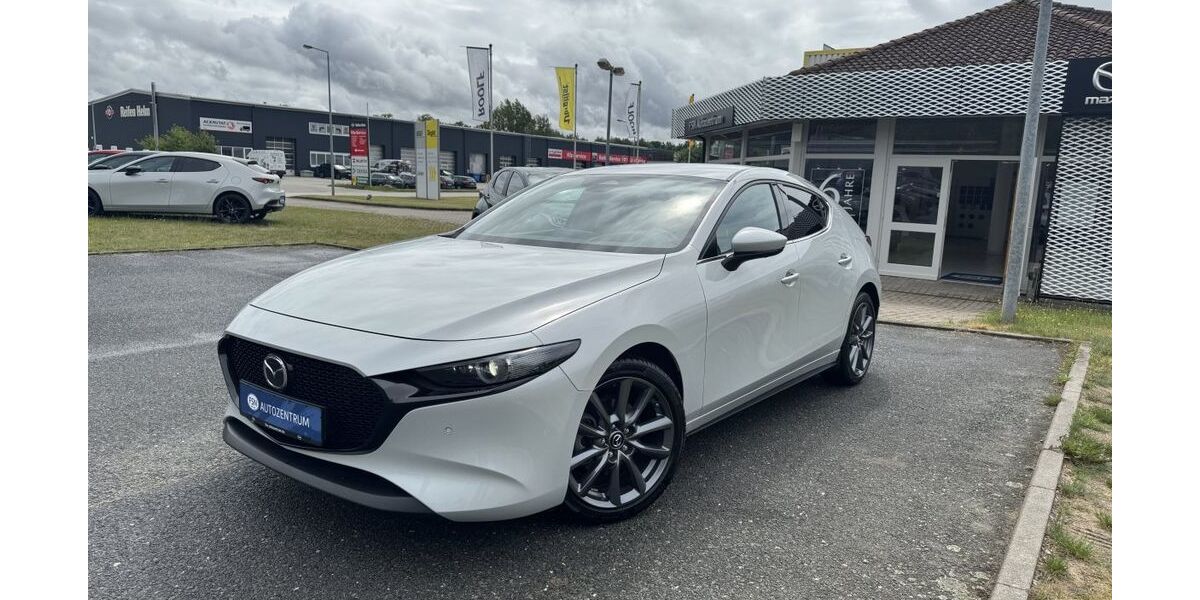 Mazda 3 21.542 km 25.790 &euro; Wismar 23970