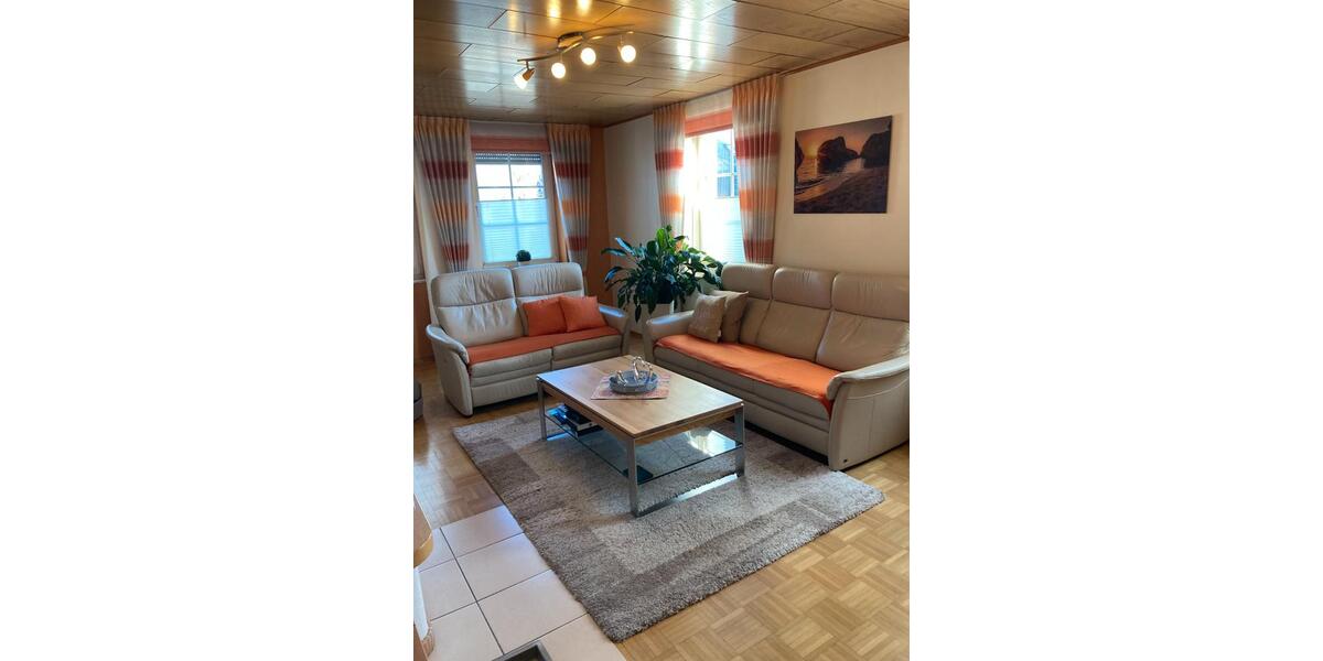 Einfamilienhaus Breidenbach - 7 Zimmer, 134 m&sup2;, 249.000&euro; | Angebot:26327518