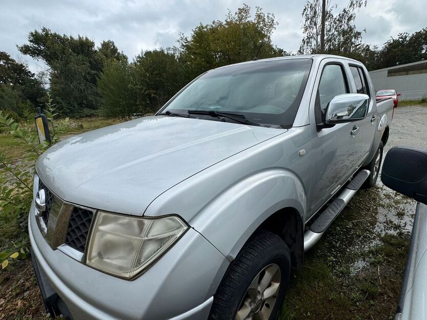 Nissan Navara 187.500 km 5.990 € Bautzen 02625