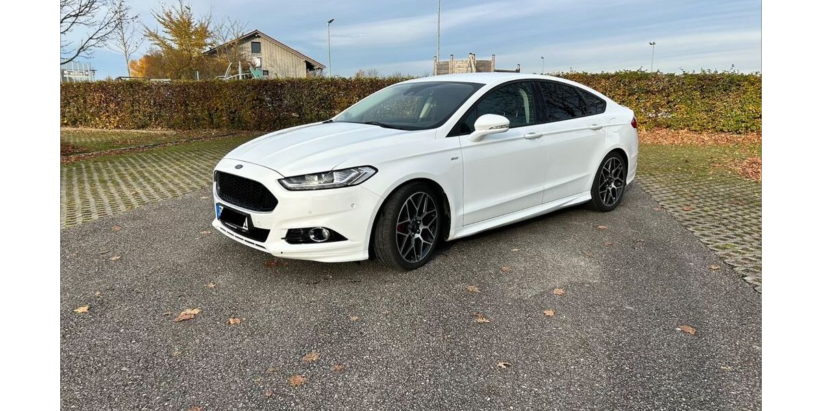 Ford Mondeo 140.000 km 14.500 &euro; Gangkofen 84140