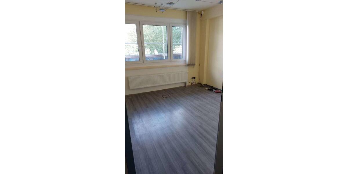 Gewerbeobjekt Hörselberg-Hainich Hainich - 1.300&euro; | Angebot:15782494