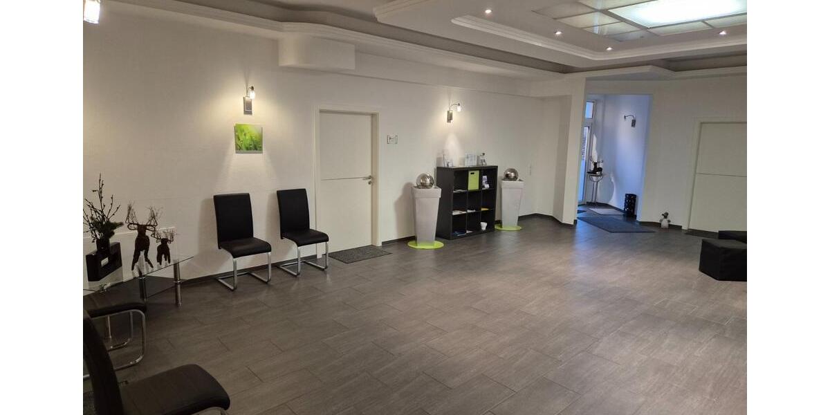 Gewerbeobjekt Hirschaid - 680&euro; | Angebot:25224512