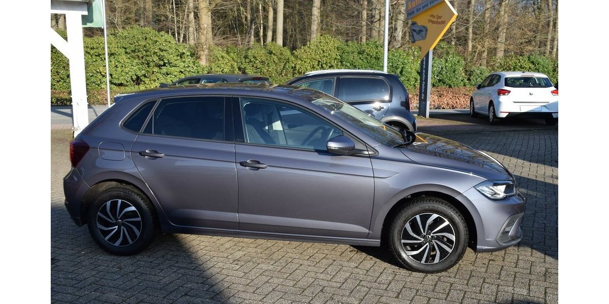 VW Polo Life 1,0 70KW LED*ACC*PDC*App Connect*Alls. 52.976 km 15.980 &euro; Rastede 26160