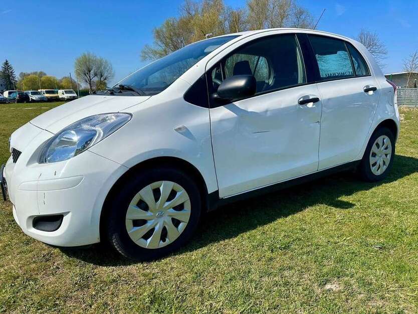 Yaris