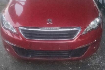 Peugeot 308 132.000 km 5.000 &euro; Schwarzheide 01987