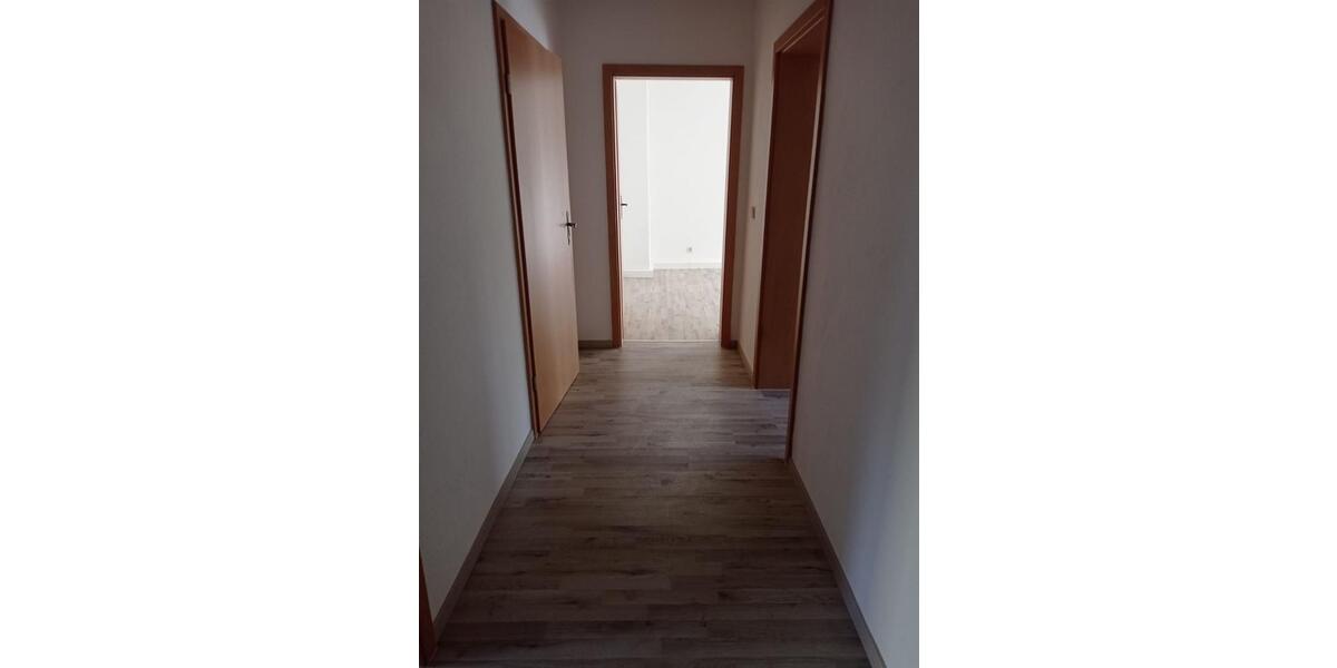 Etagenwohnung Aue-Bad Schlema Bad Schlema - 3 Zimmer, 70 m&sup2;, 349&euro; | Angebot:26267946