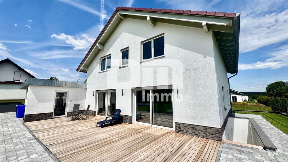 Exklusiver Neubautraum mit Premium-Ausstattung, großer Terrasse und Doppelgarage - Einfamilienhaus Bad Arolsen | Angebot:27023643