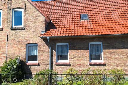 Haus Gingst - 2 Zimmer, 100 m&sup2;, 200.000&euro; | Angebot:26921184