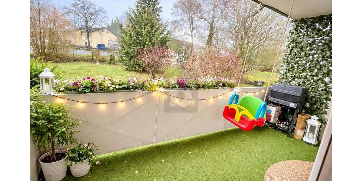 Etagenwohnung Neusäß - 3 Zimmer, 73 m&sup2;, 300.000&euro; | Angebot:25977410