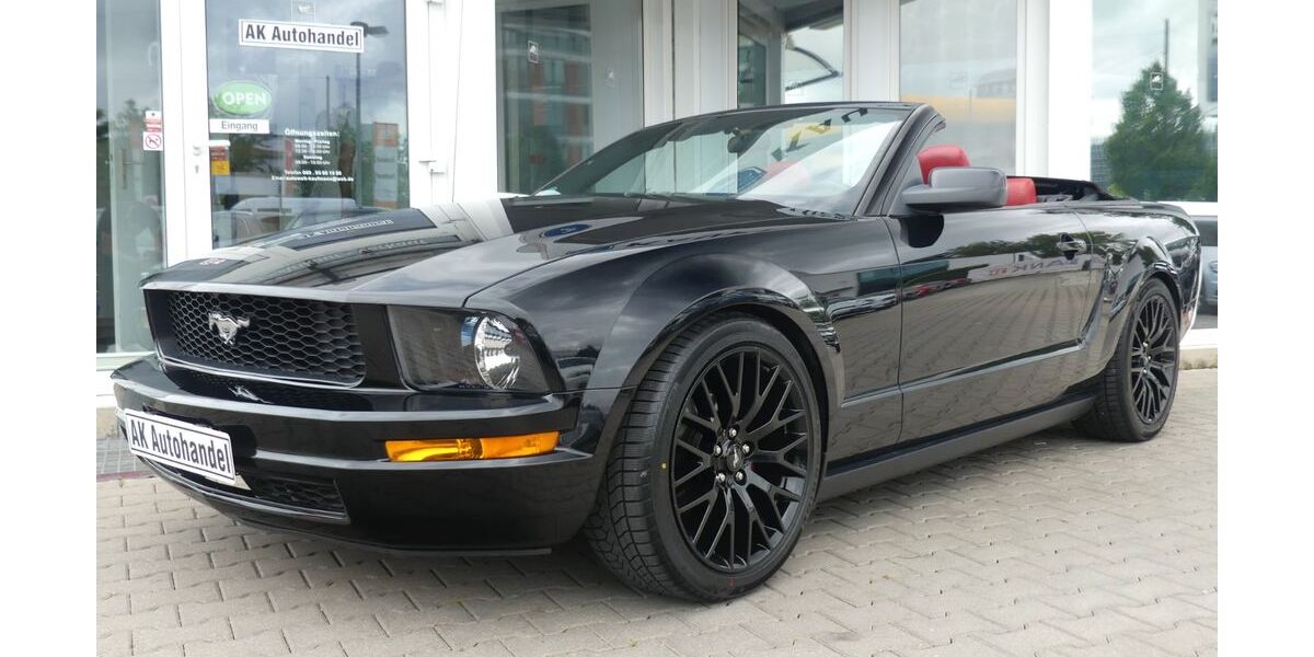 Ford Mustang 90.175 km 15.790 € München 80687