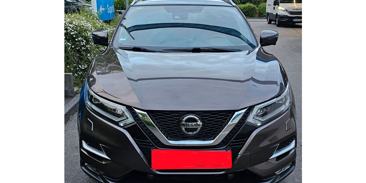 Nissan Qashqai 85.000 km 18.700 &euro; Sonnenbühl 72820