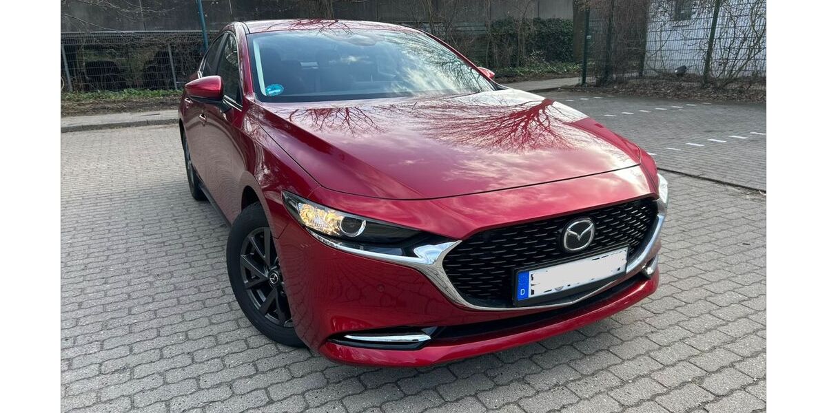 Mazda 3 21.391 km 22.900 &euro; Pinneberg 25421