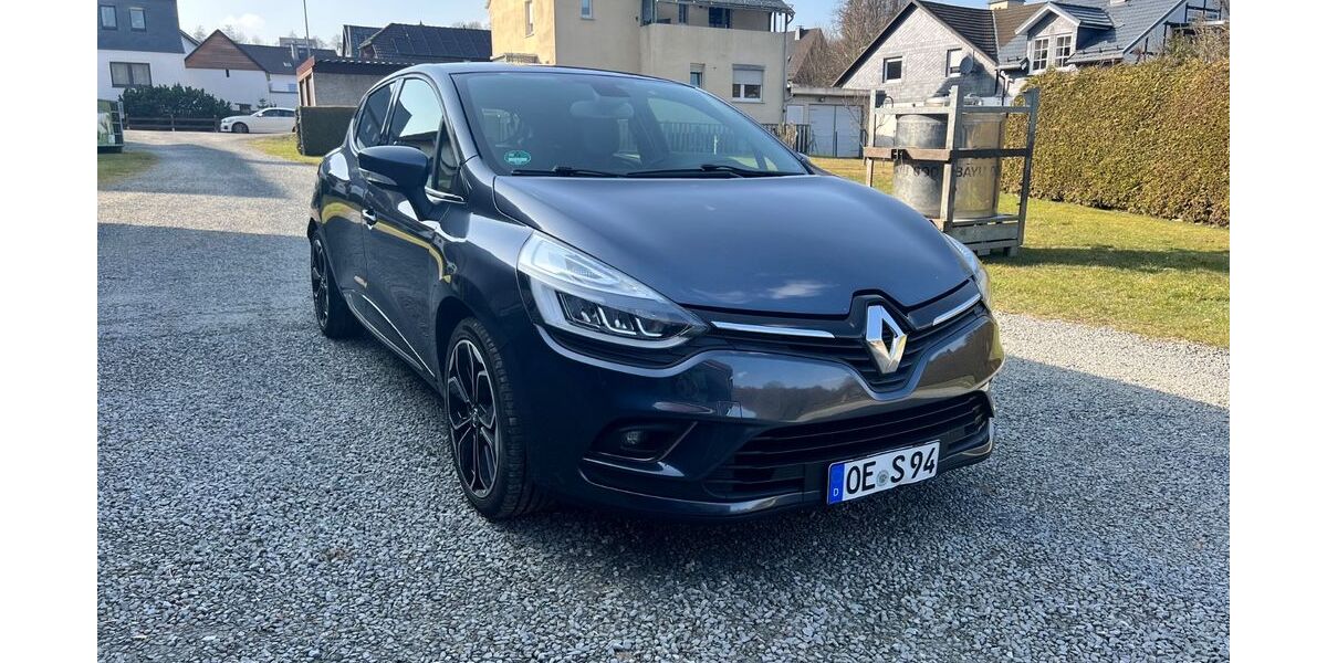 Renault Clio 165.000 km 9.300 &euro; Wenden 57482