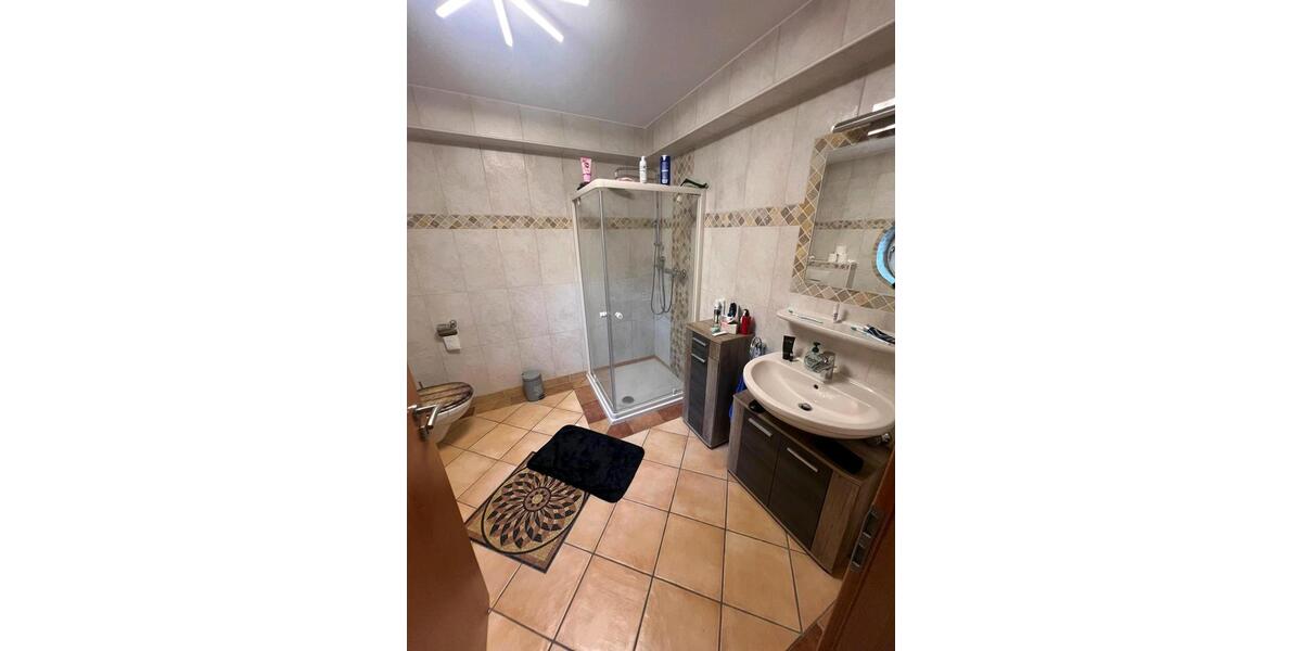 Etagenwohnung Weyerbusch - 3 Zimmer, 80 m&sup2;, 950&euro; | Angebot:26698642