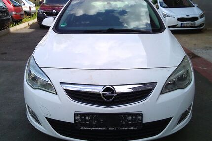 Opel Astra 180.000 km 1.800 &euro; Plauen 08523