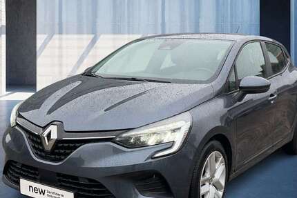 Renault Clio 108.311 km 9.990 &euro; Hamburg 20537
