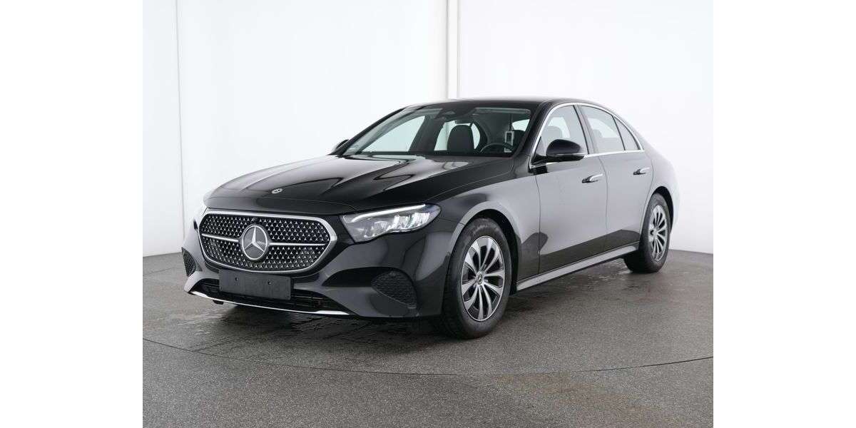 Mercedes-Benz E 220 23.411 km 46.810 &euro; Nordhausen 99734