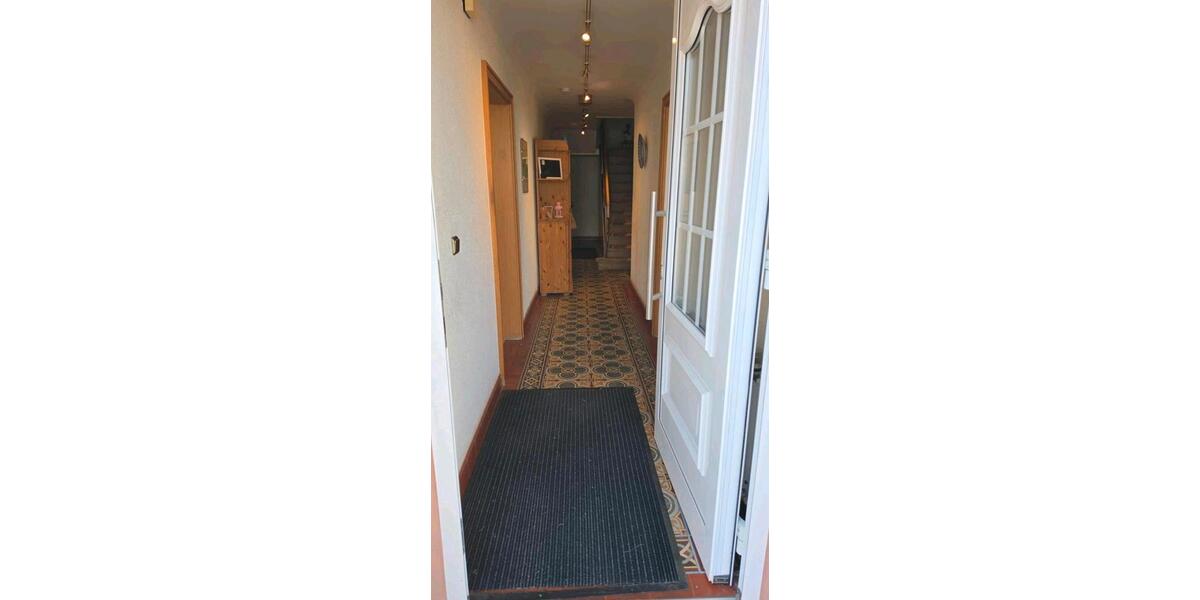 Einfamilienhaus Schüller - 7 Zimmer, 150 m&sup2;, 245.000&euro; | Angebot:26537891