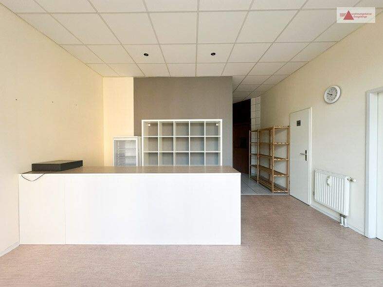 Gewerbeobjekt Kirchberg Burkersdorf - 3 Zimmer, 330&euro; | Angebot:25374665