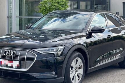 Audi e-tron 150.000 km 18.900 &euro; Nürnberg 90431